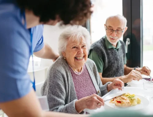 Helping a Loved One with Dementia Eat: What Actually Works